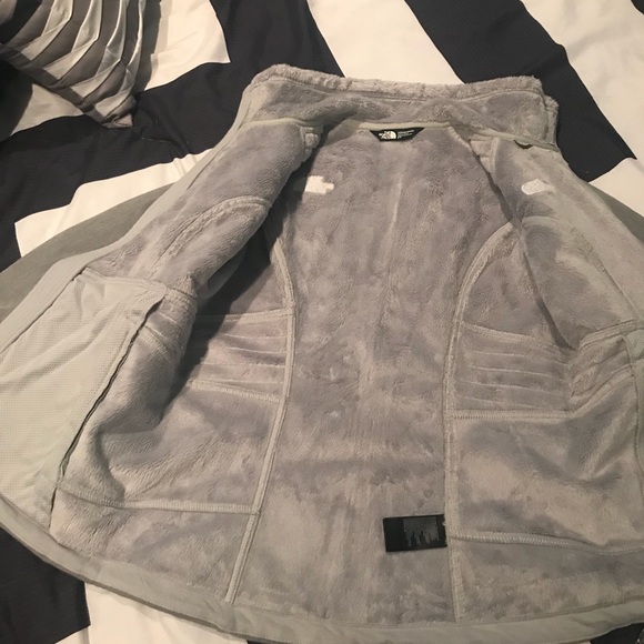 Women North Face Jacket - Picture 4 of 7